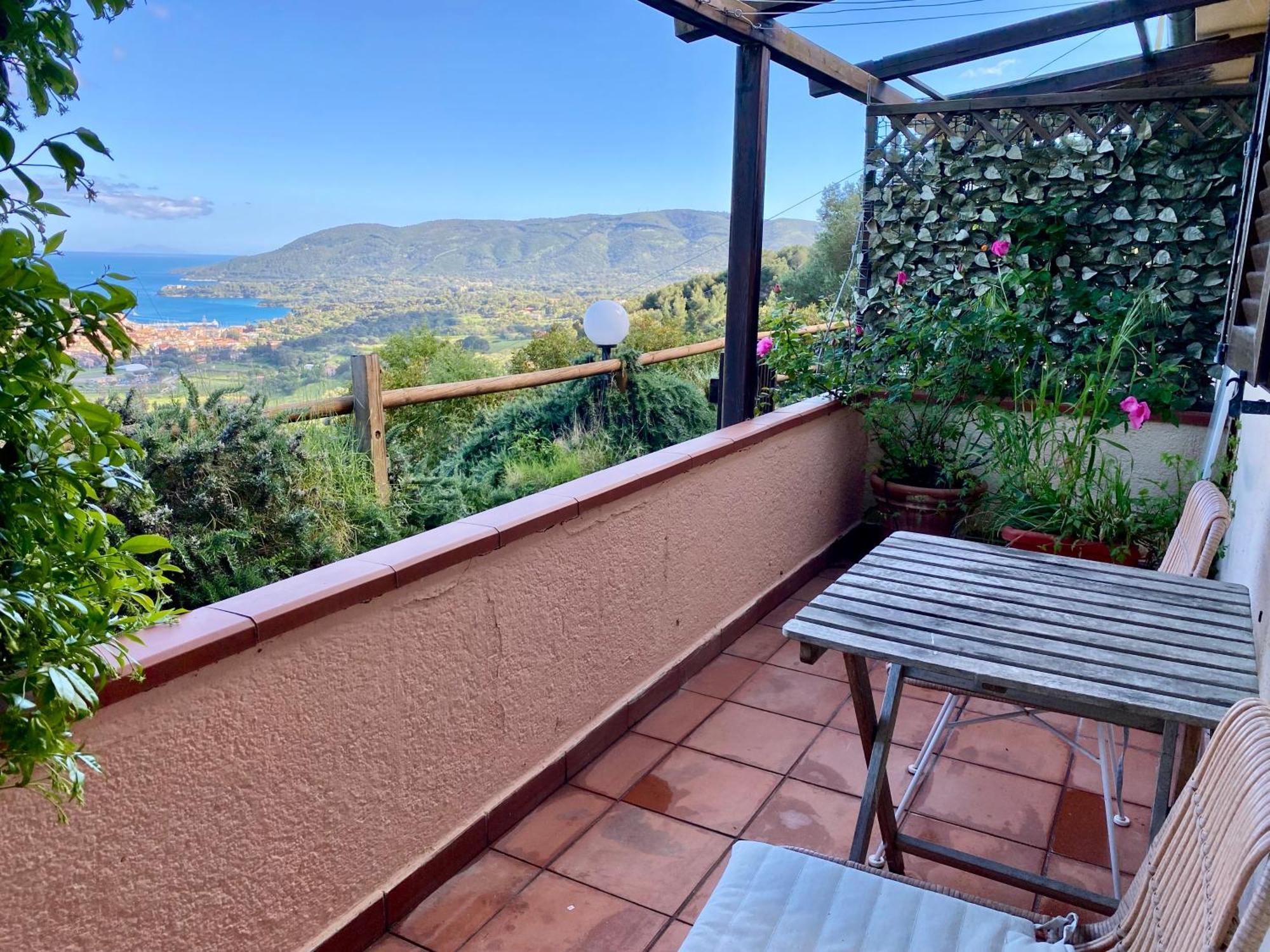 Aria Di Collina - Isola D'Elba Apartment Porto Azzurro Bagian luar foto