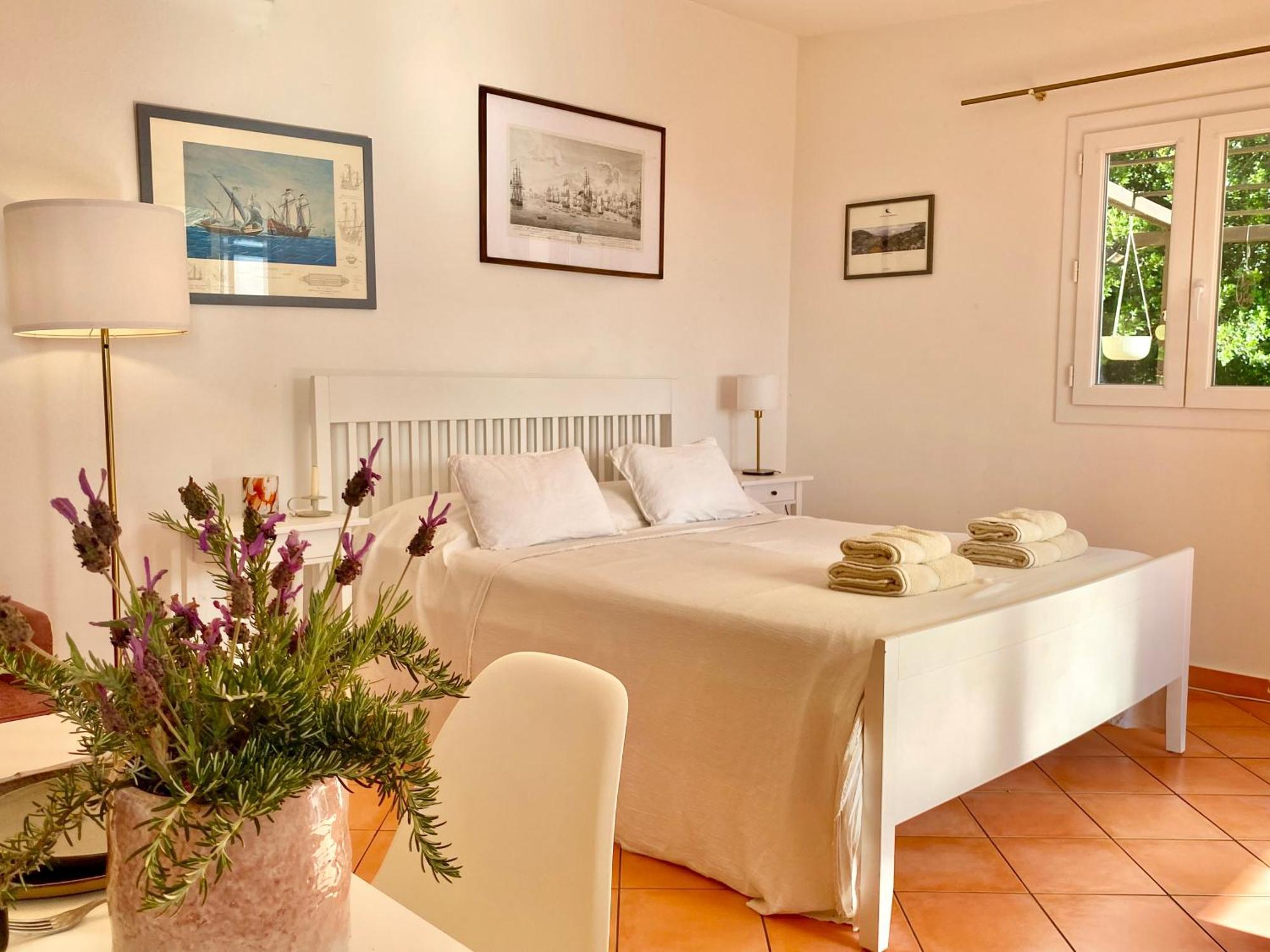 Aria Di Collina - Isola D'Elba Apartment Porto Azzurro Bagian luar foto